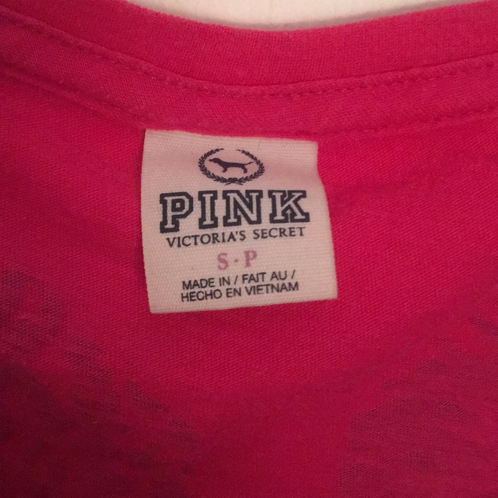 Pink tshirt - Picture 2 of 3